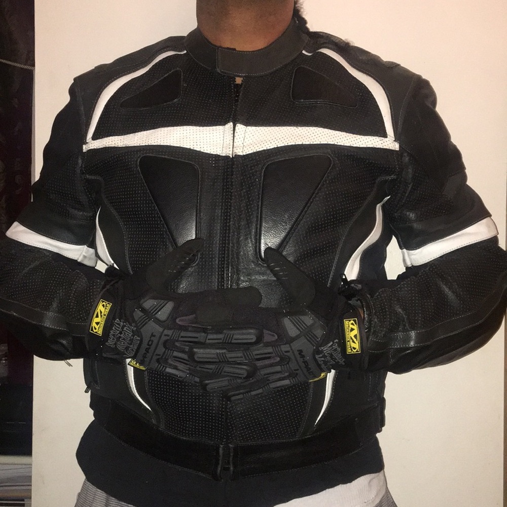 Motorcycle jacket field sheer